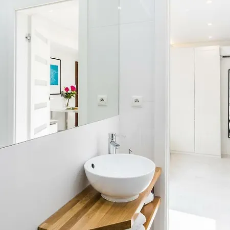 Terminal - Studio Next To The Main Square Apartman *