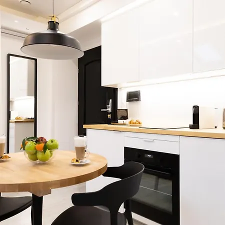 Terminal - Studio Next To The Main Square アパート クラクフ